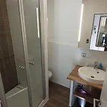 Five Seasons Apartment *